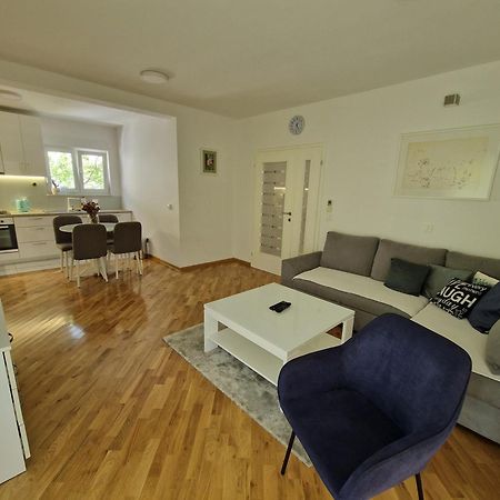 Villa Tamara With Garden And River View - Free Private Parking - Garage Mostar Exterior foto